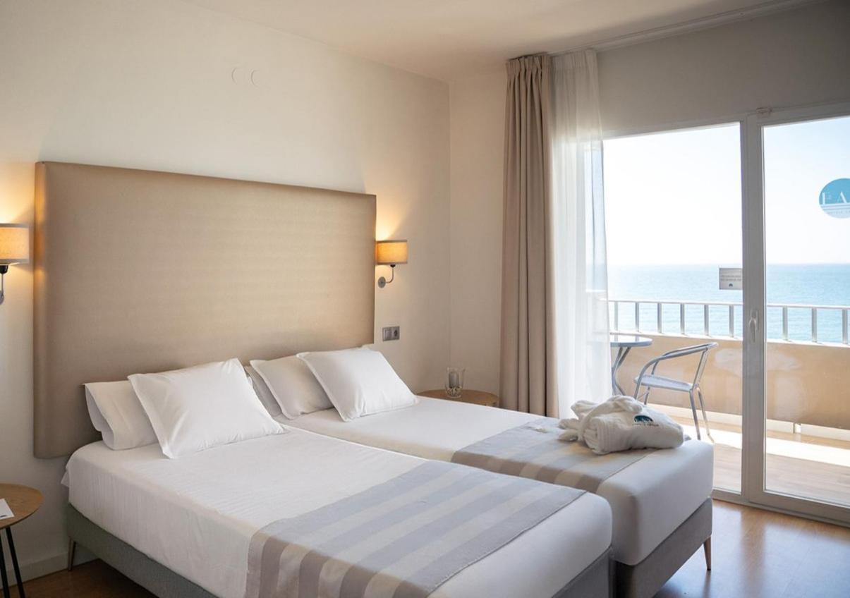 Double or Twin Room Sea View,1668048550:JPEG