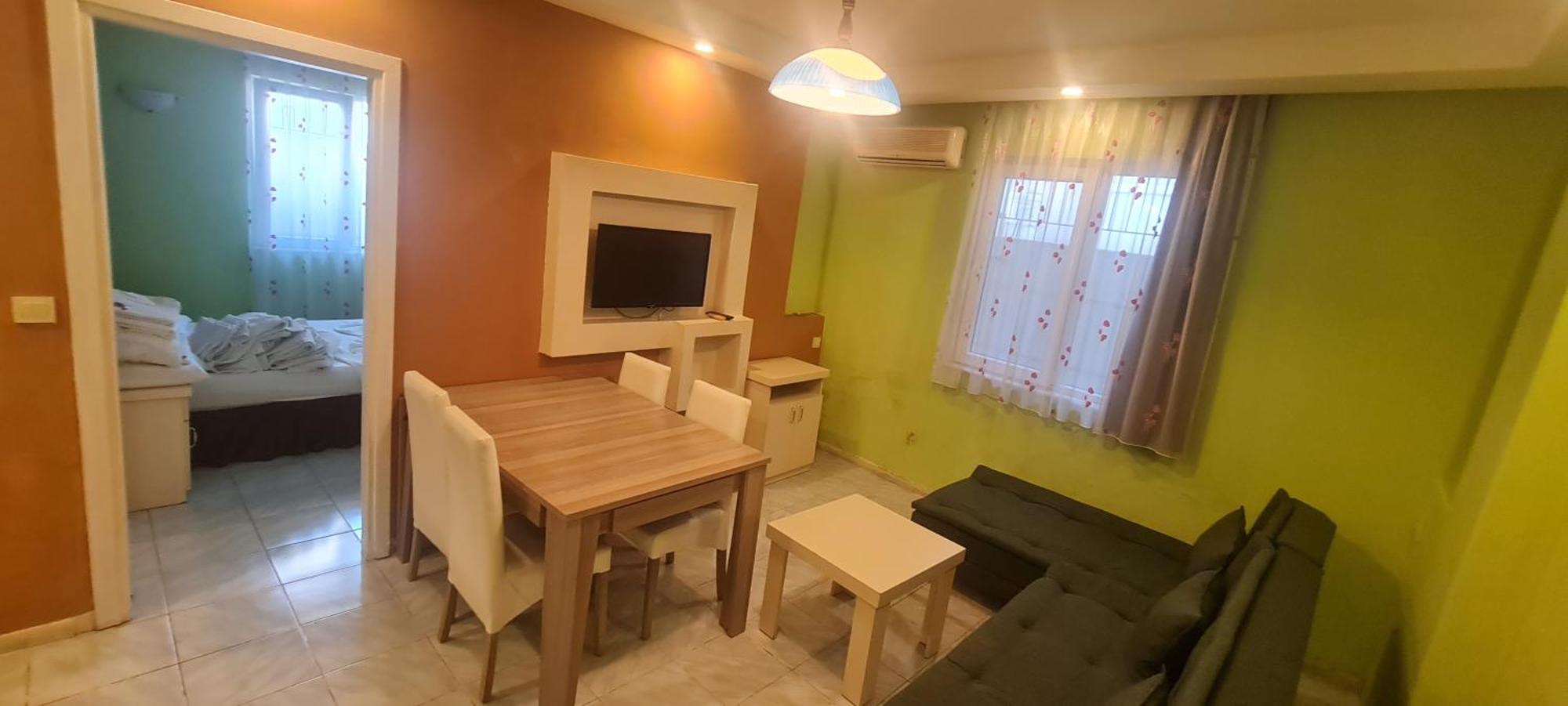 Daire - Bodrum (4 Yetişkin)
