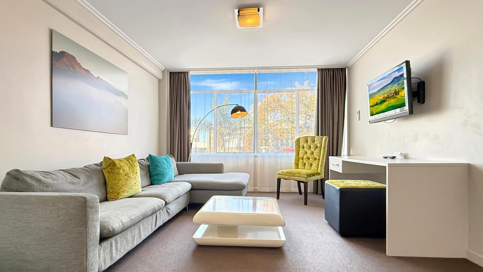 One-Bedroom Suite