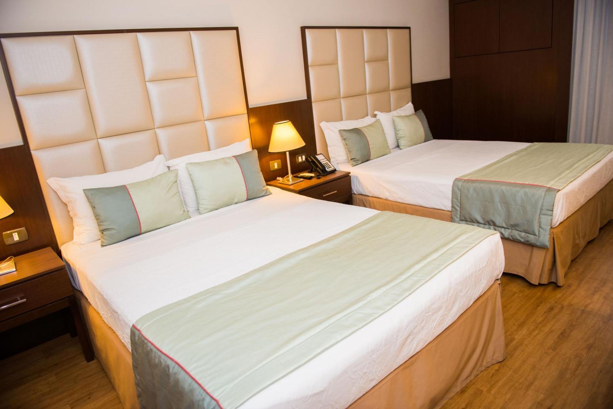 Executive Queen Room with Two Queen Beds