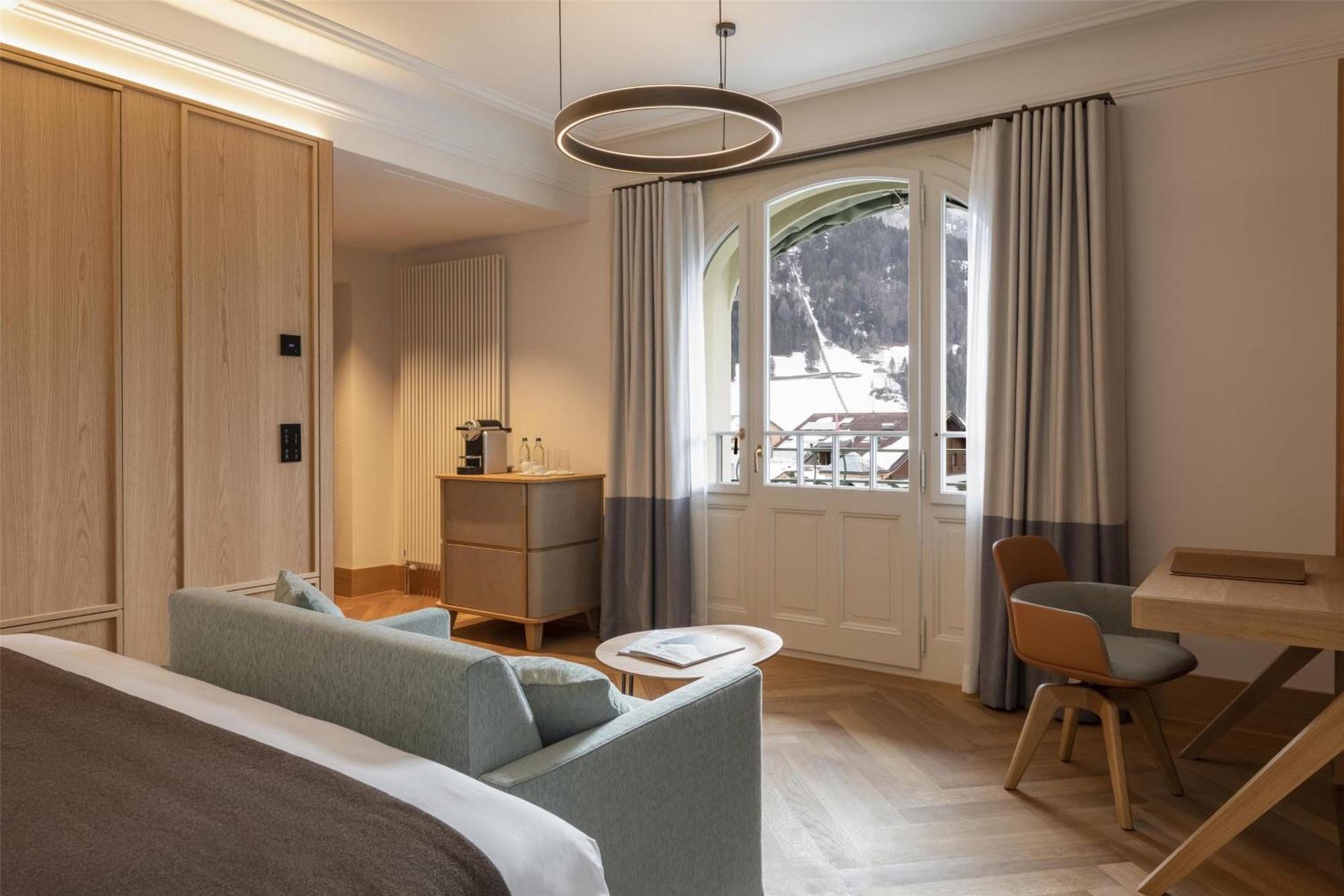 Boutique Room