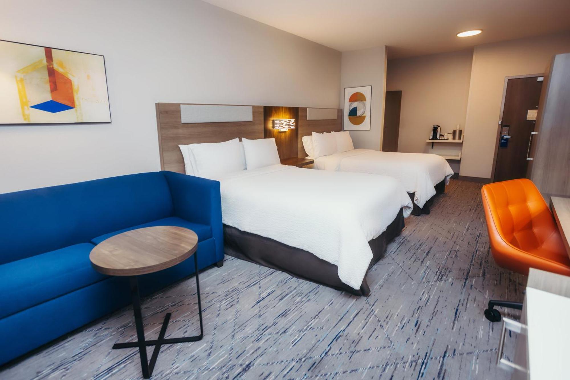 Suite with Two Queen Beds