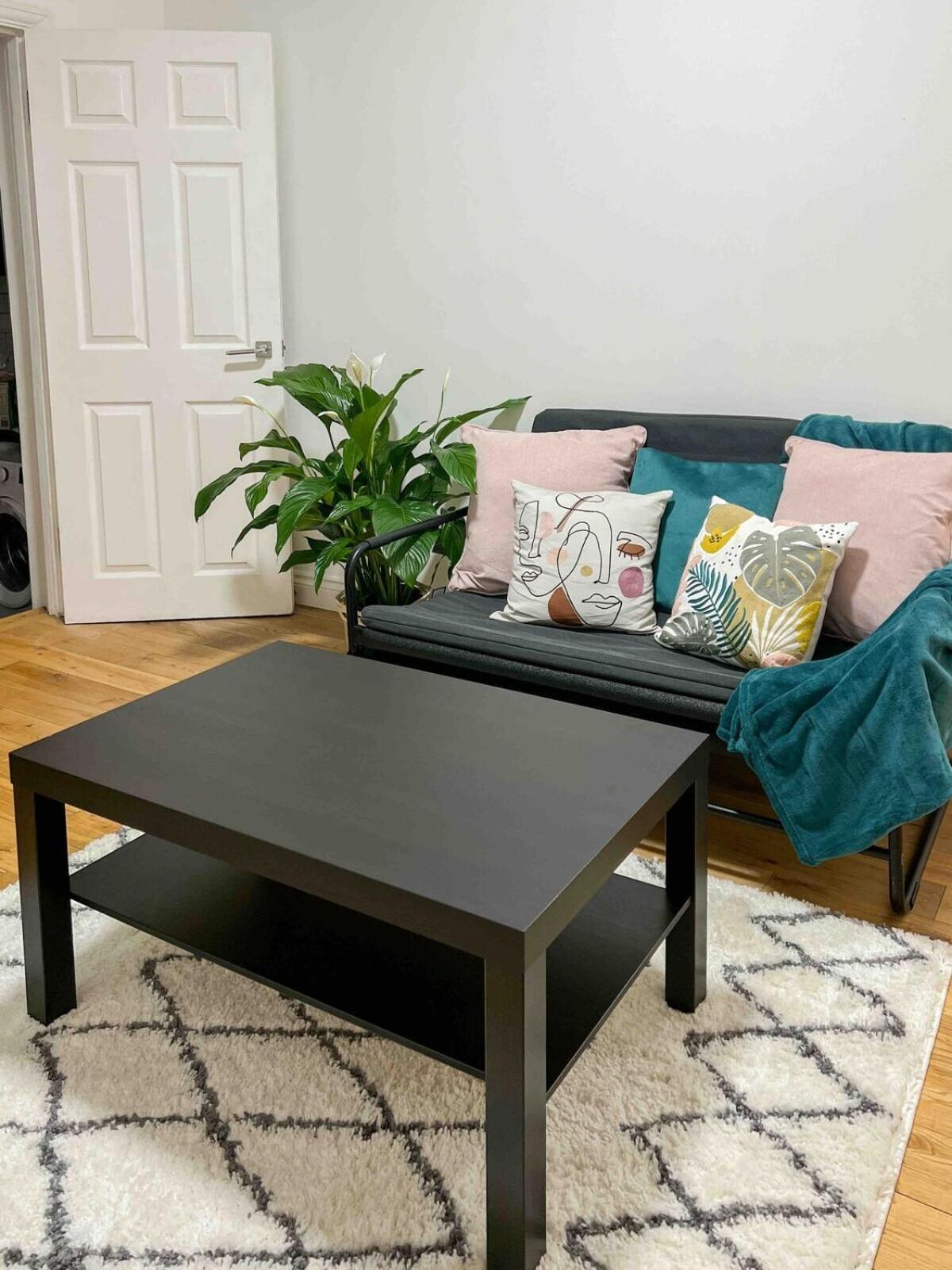 Budget Double Room,1668181738:JPEG
