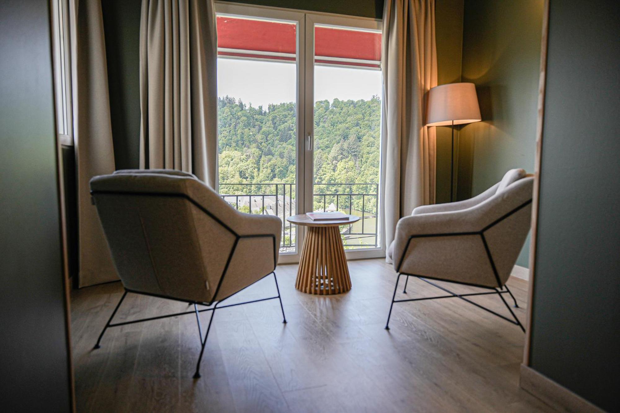 Deluxe Suite