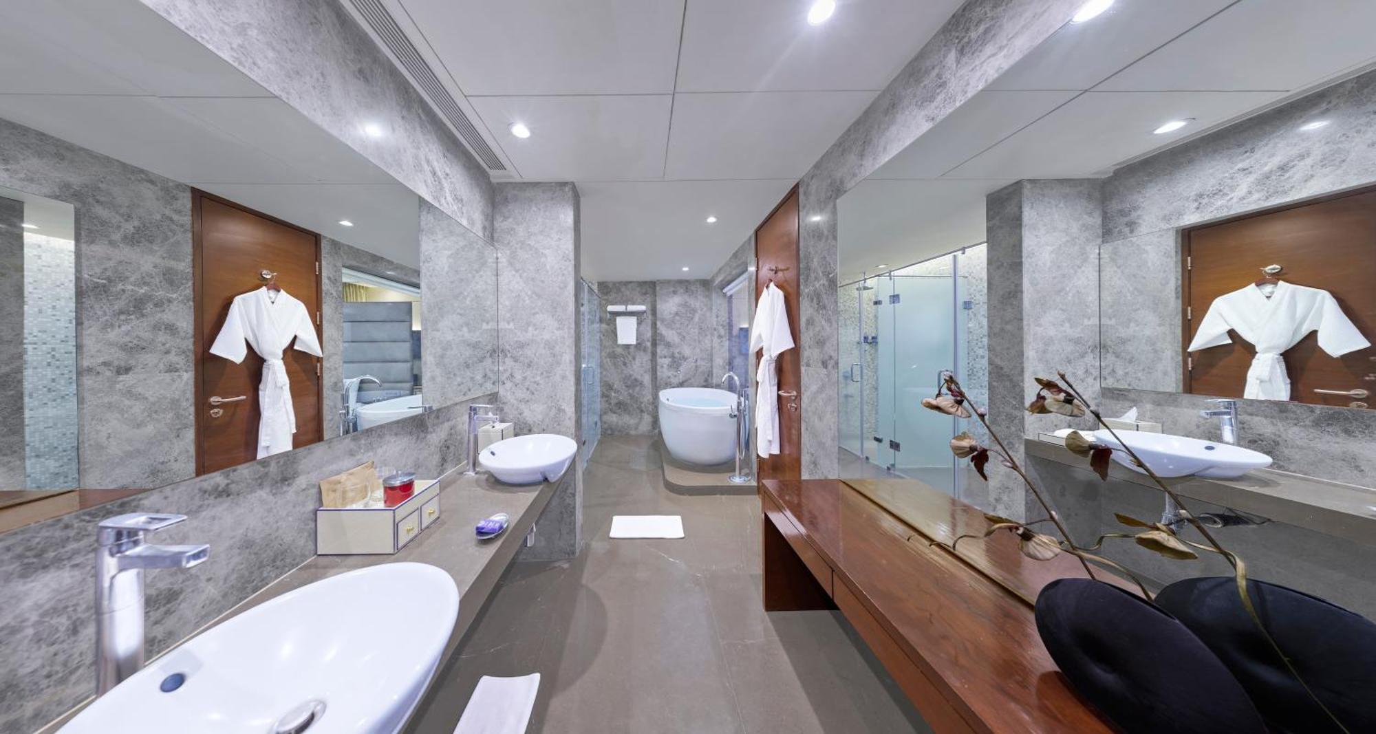 Executive Suite
