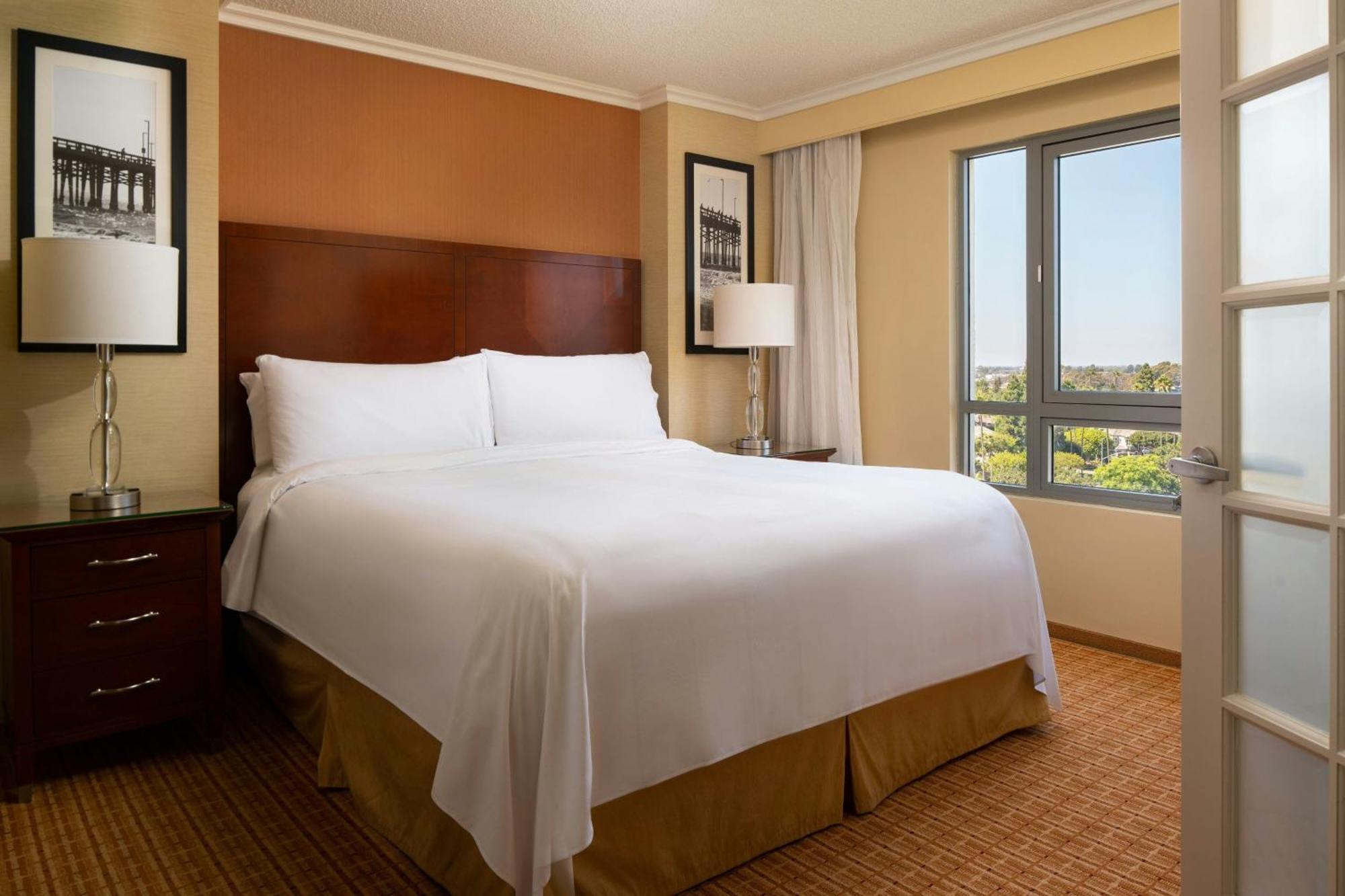 Suite Lit King-Size 1 Chambre avec Canapé-Lit et Balcon