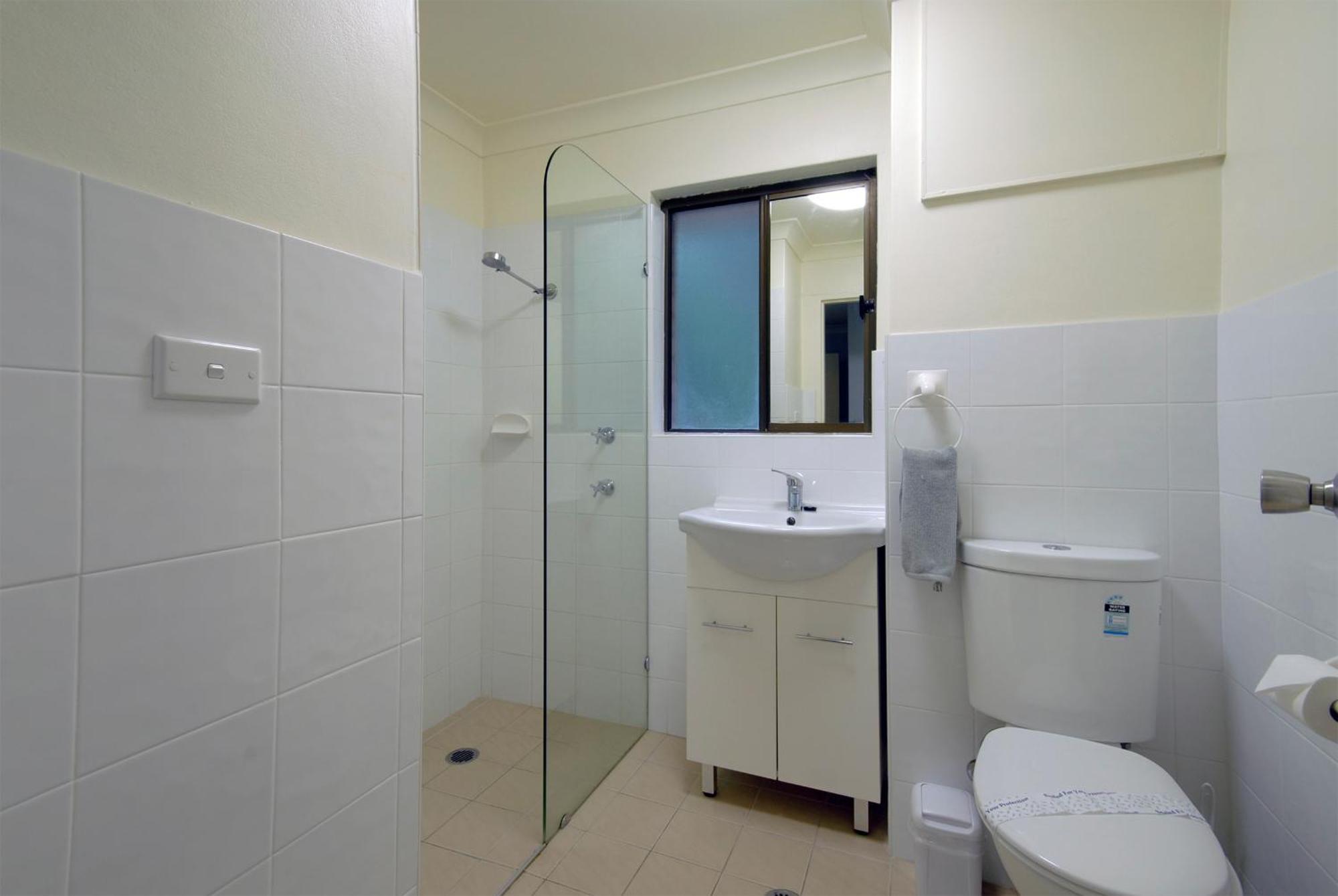 Executive One-Bedroom Apartment with Ocean View
