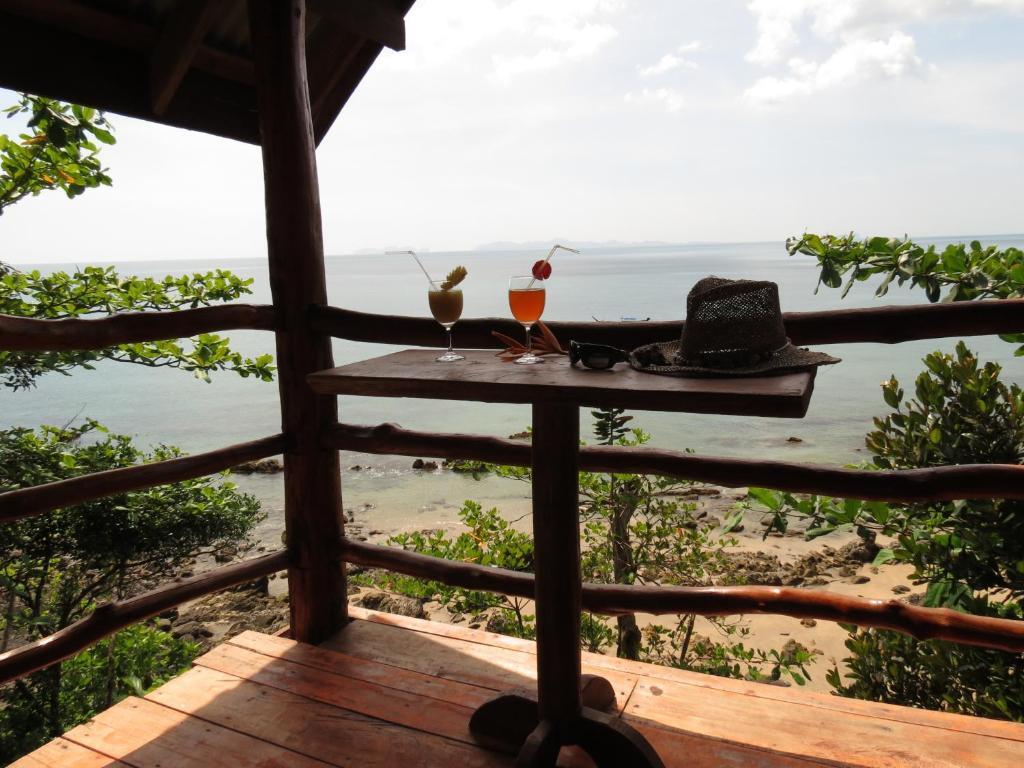 Superior Bungalow with Sea View
