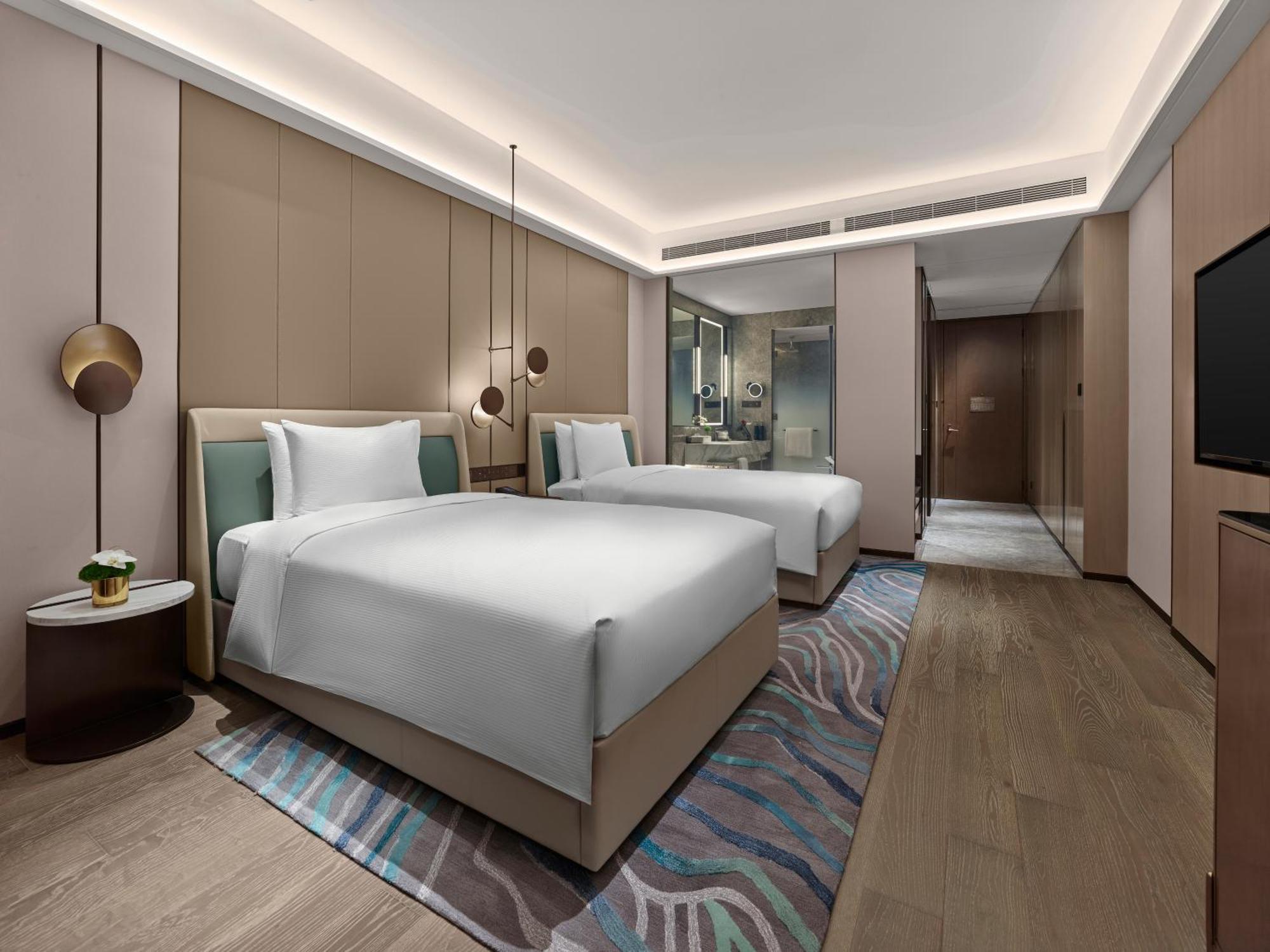 Deluxe Twin Room River View