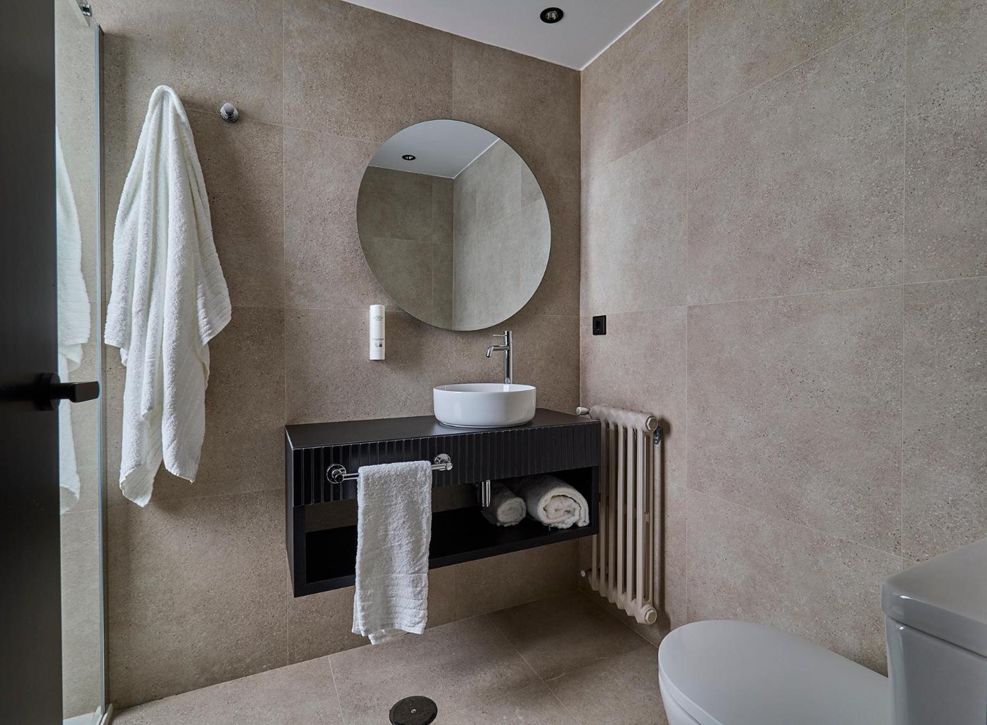 Double Interior Room