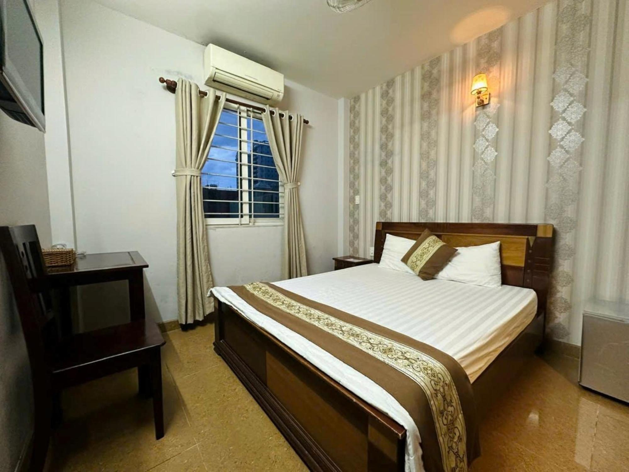 Phòng Deluxe Giường Đôi