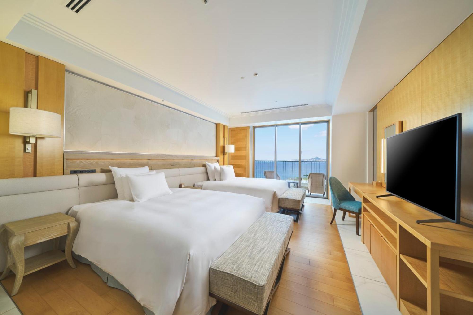 Royal Suite with Lounge Access