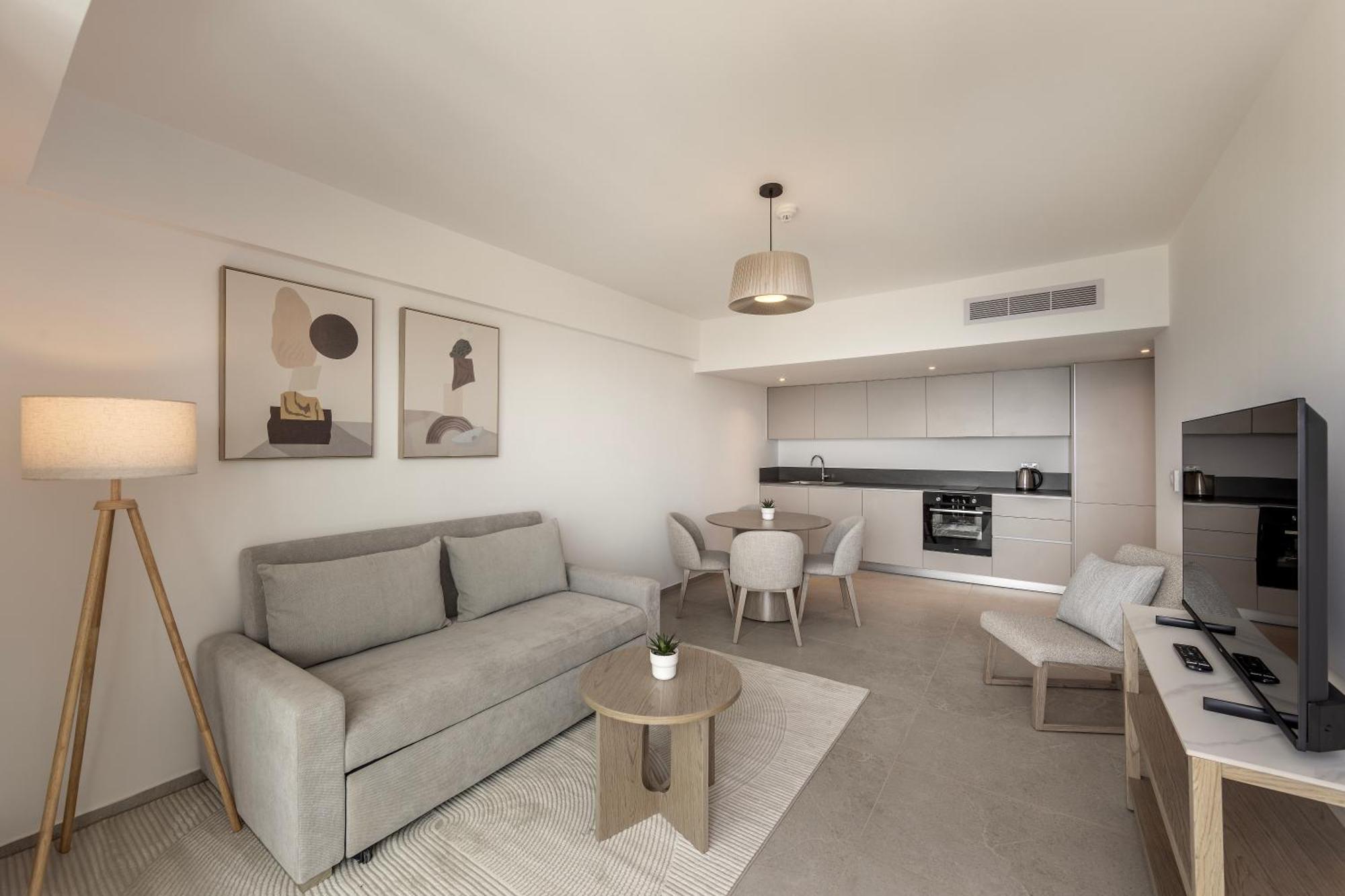 Deluxe Suite Sea View