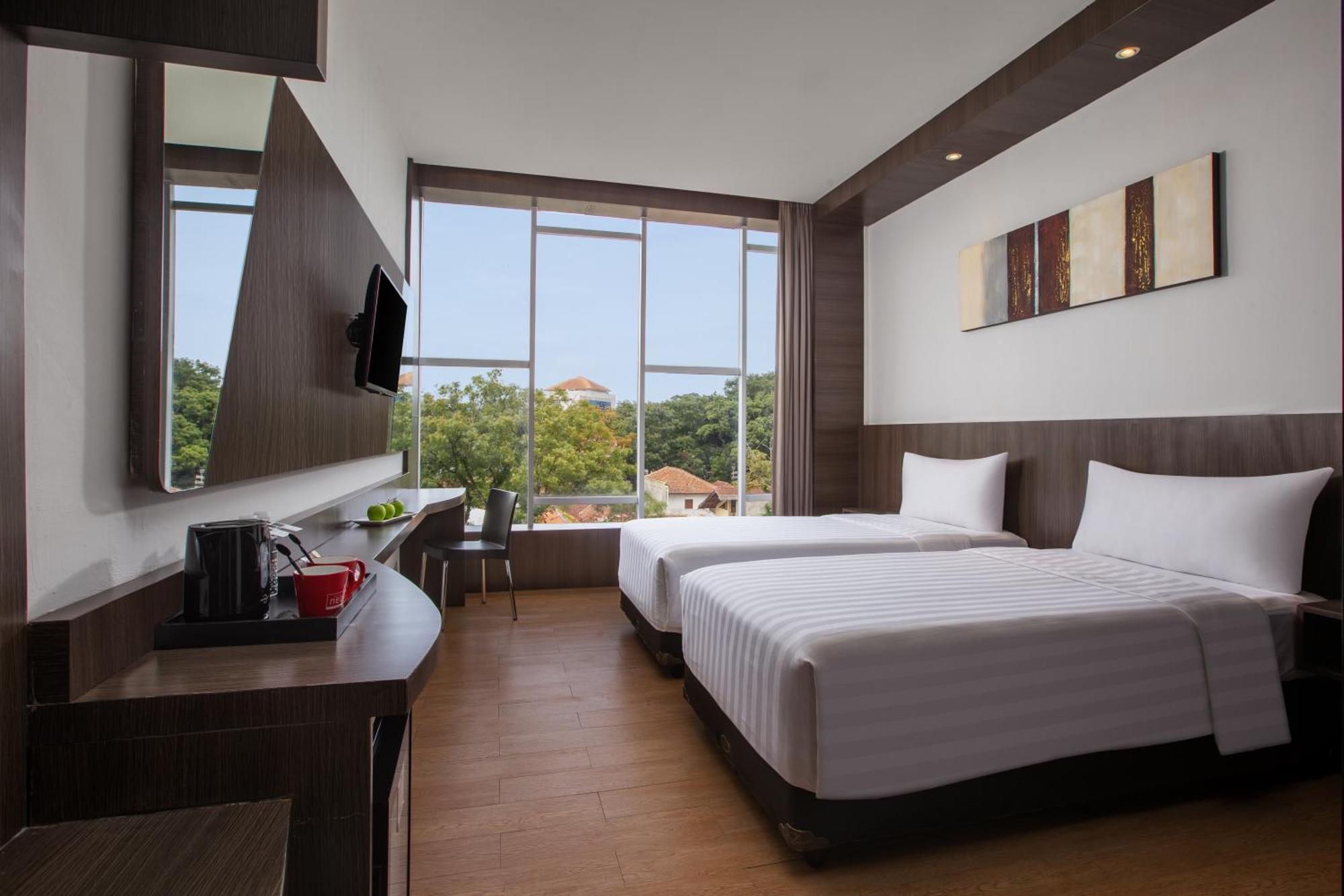 Double or Twin Room with City View