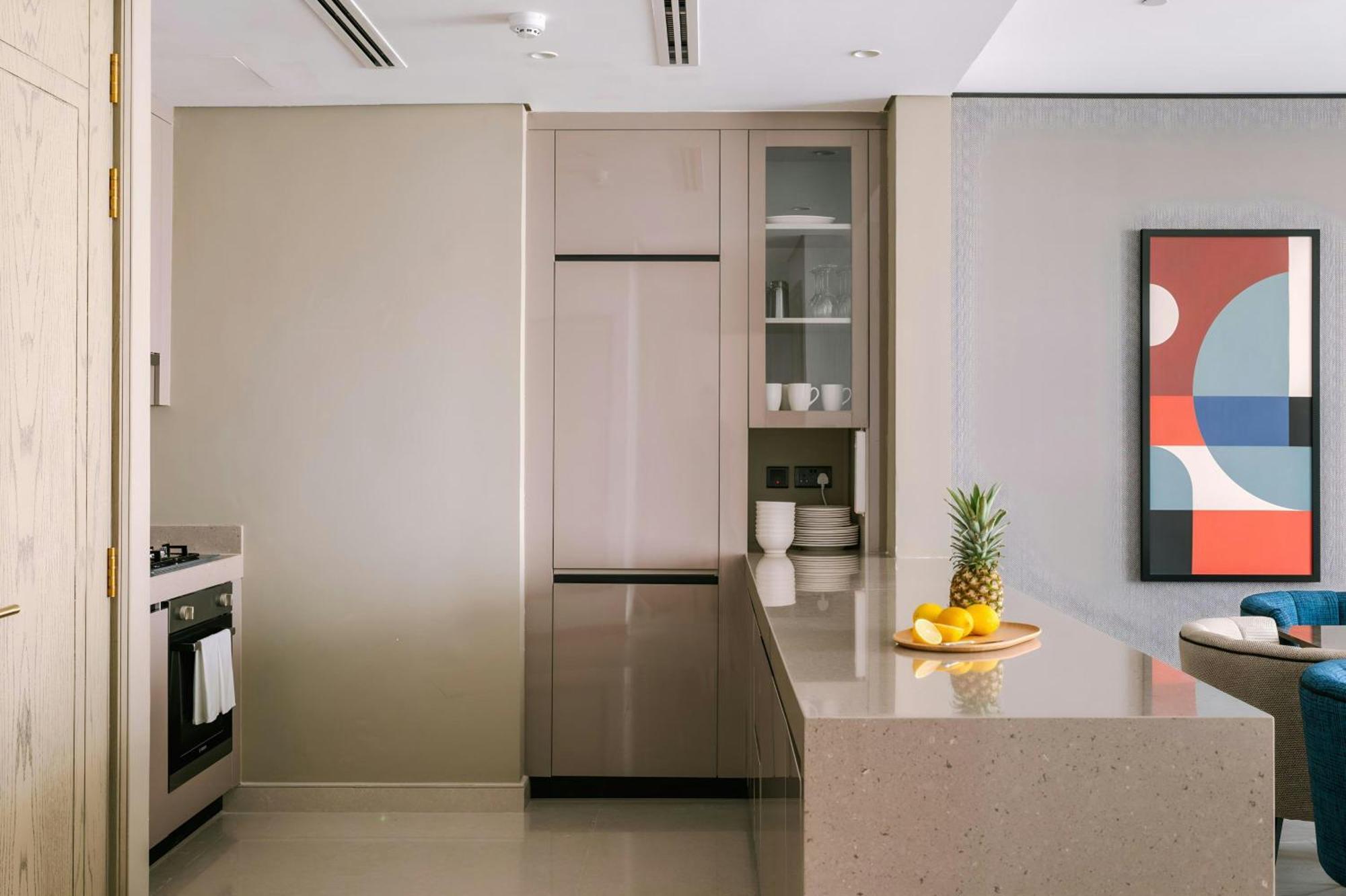 Executive Suite 2 BDR