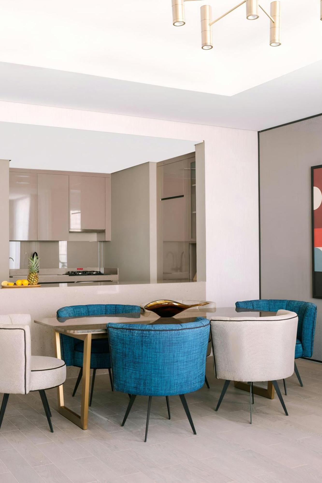 Executive Suite 2 BDR