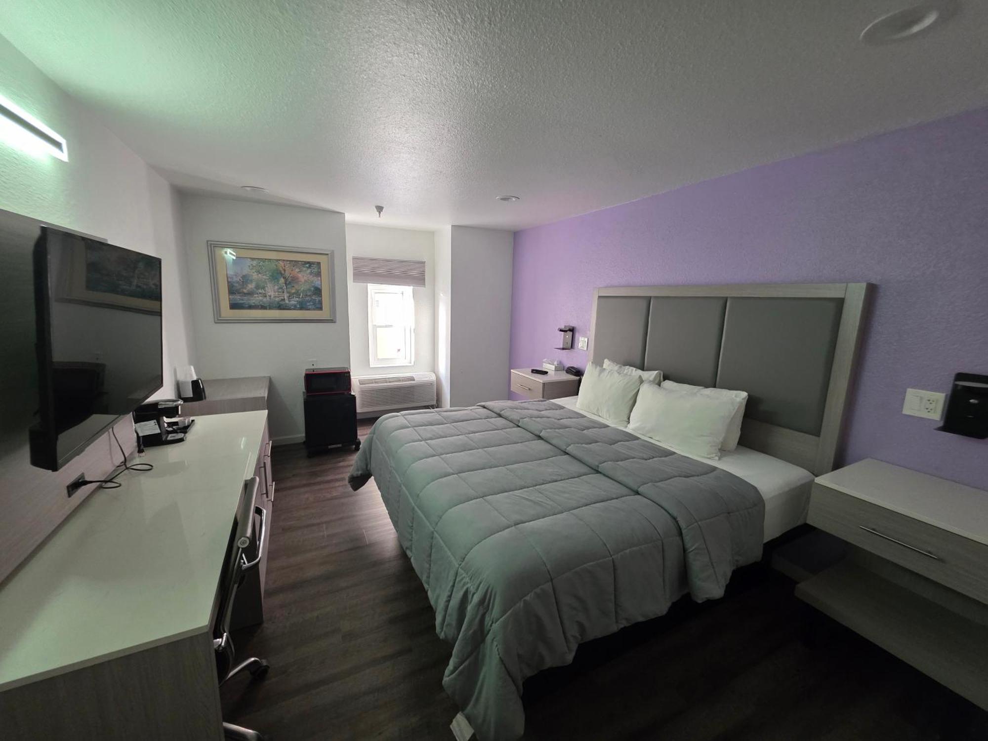 Suite con bañera de hidromasaje - Cama extragrande