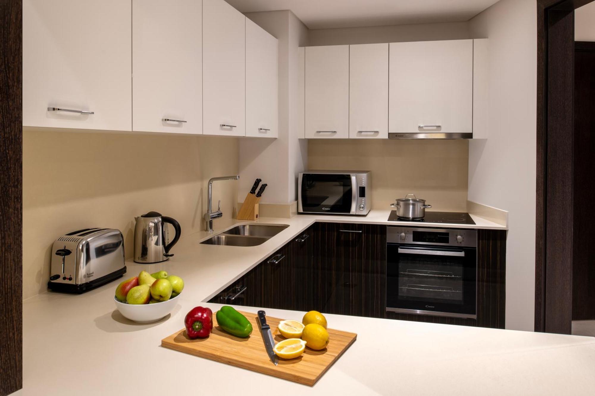 One-Bedroom Premier King Suite
