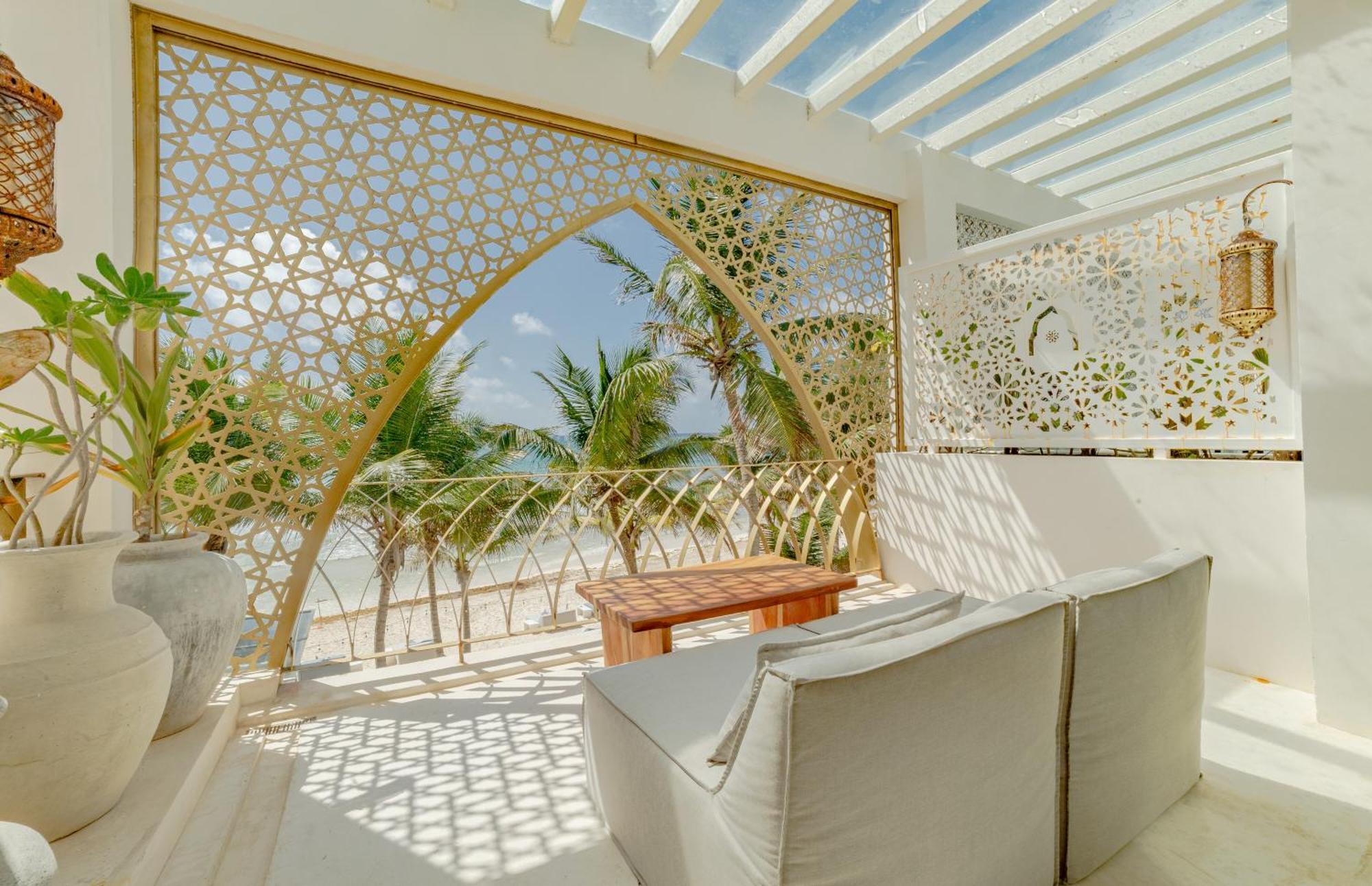 Oceanfront Terrace Suite,1671106591:JPEG
