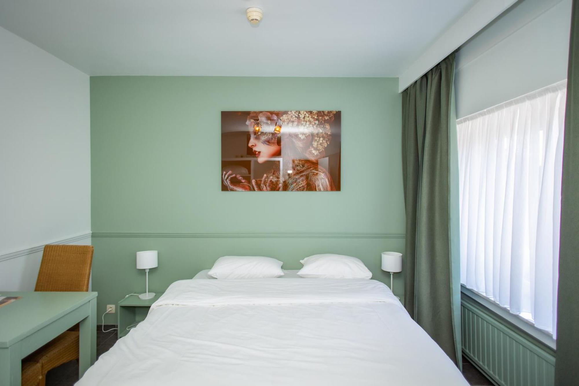 Classic Double Room
