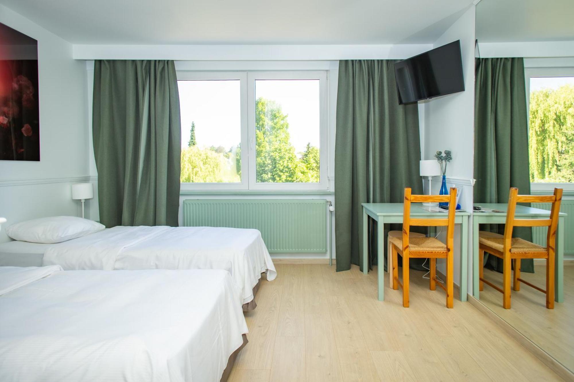 Classic Twin Room