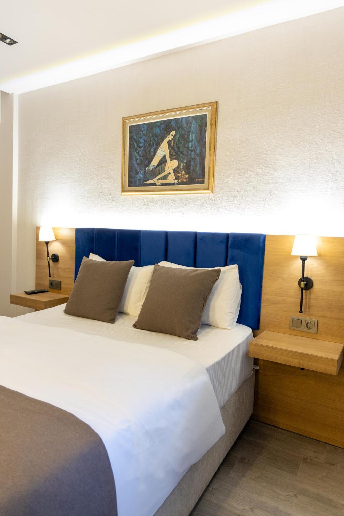 Deluxe Çift Kişilik Oda - Balkonlu