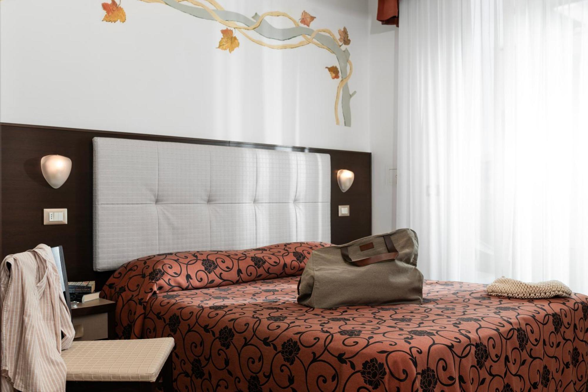 Double Room,1671894214:JPEG
