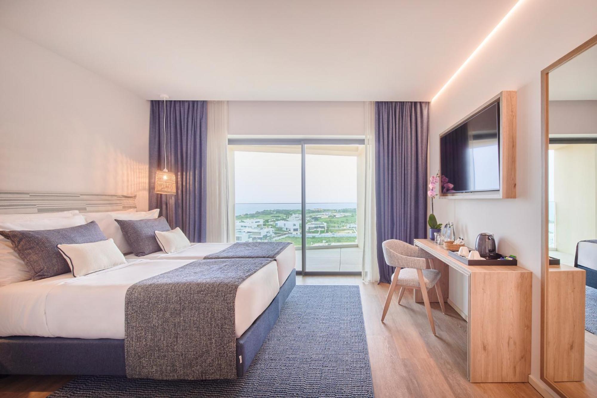 Twin Room Sea View