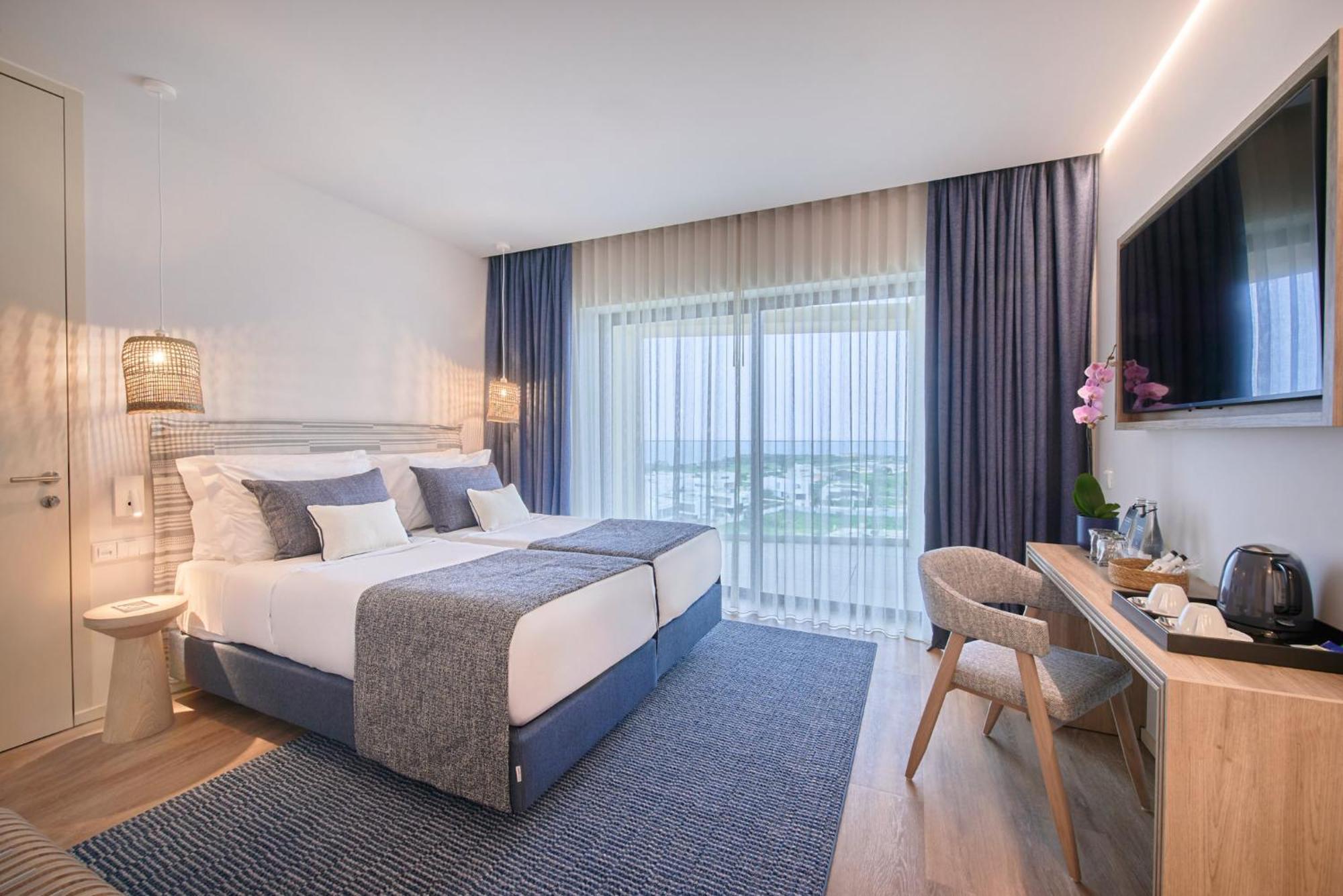 Twin Room Sea View