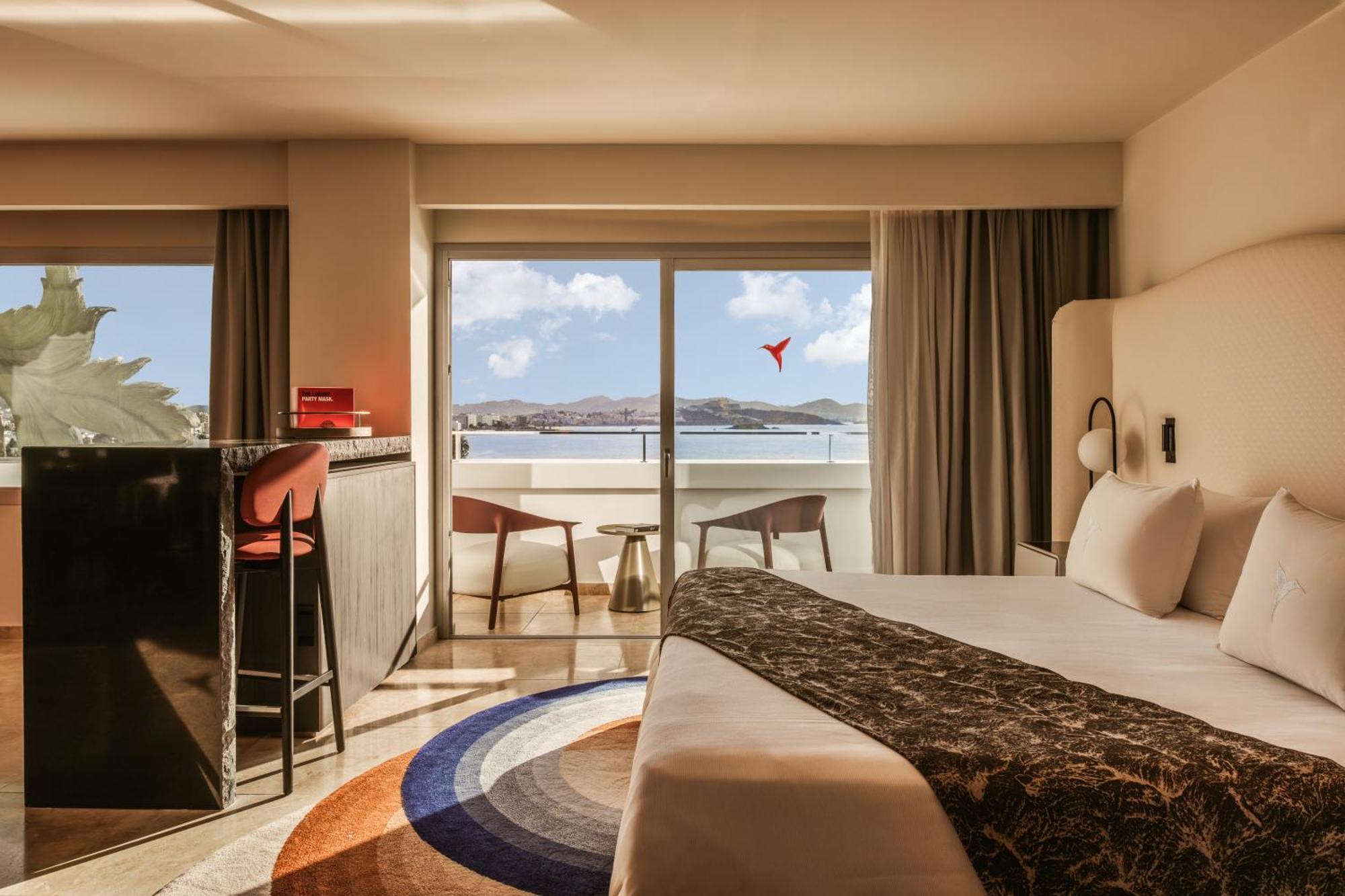 Suite Anything Can Happen - Entrance to Ushuaia Club Included