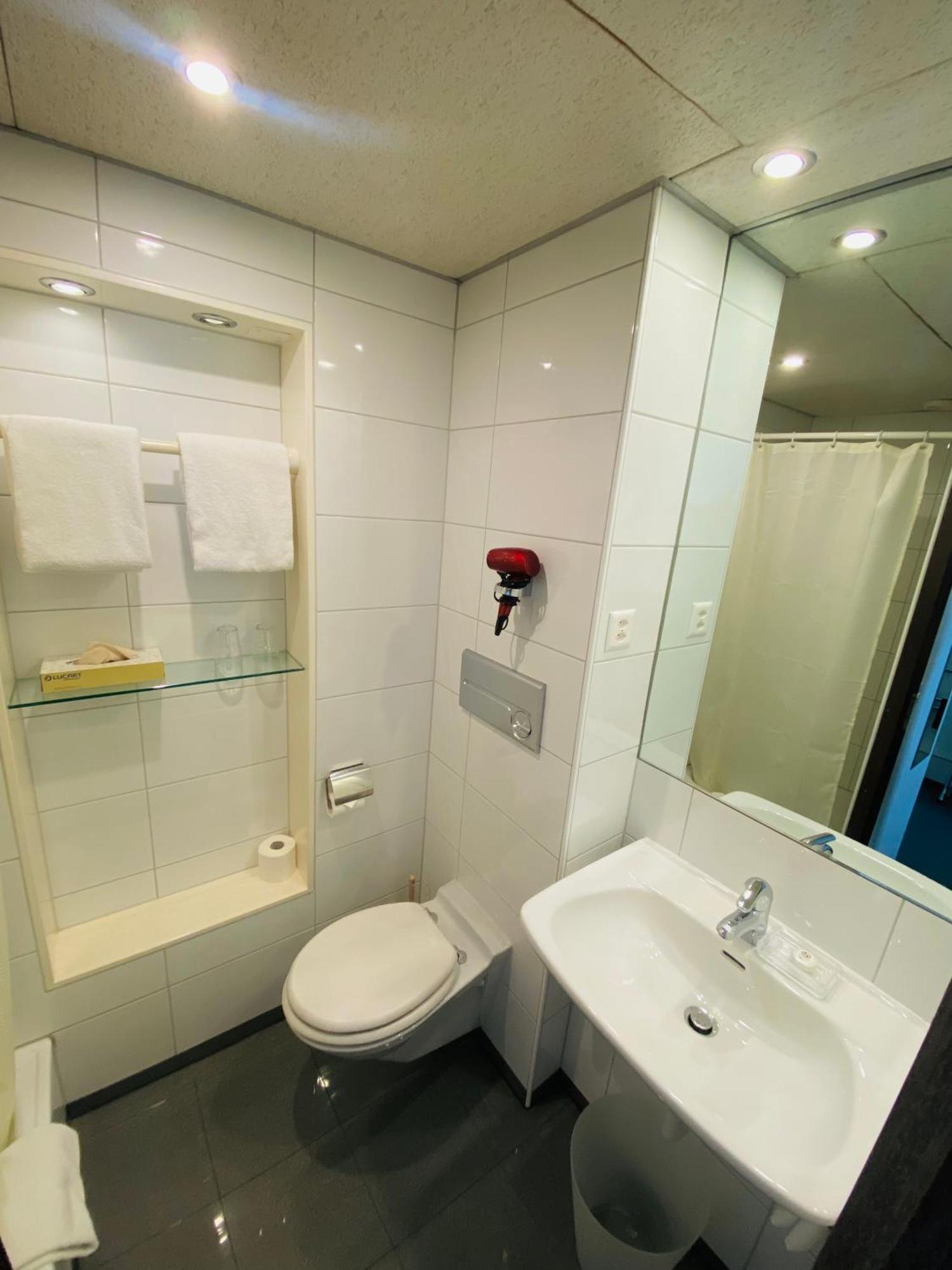 Standard Double or Twin Room,1672565667:JPEG