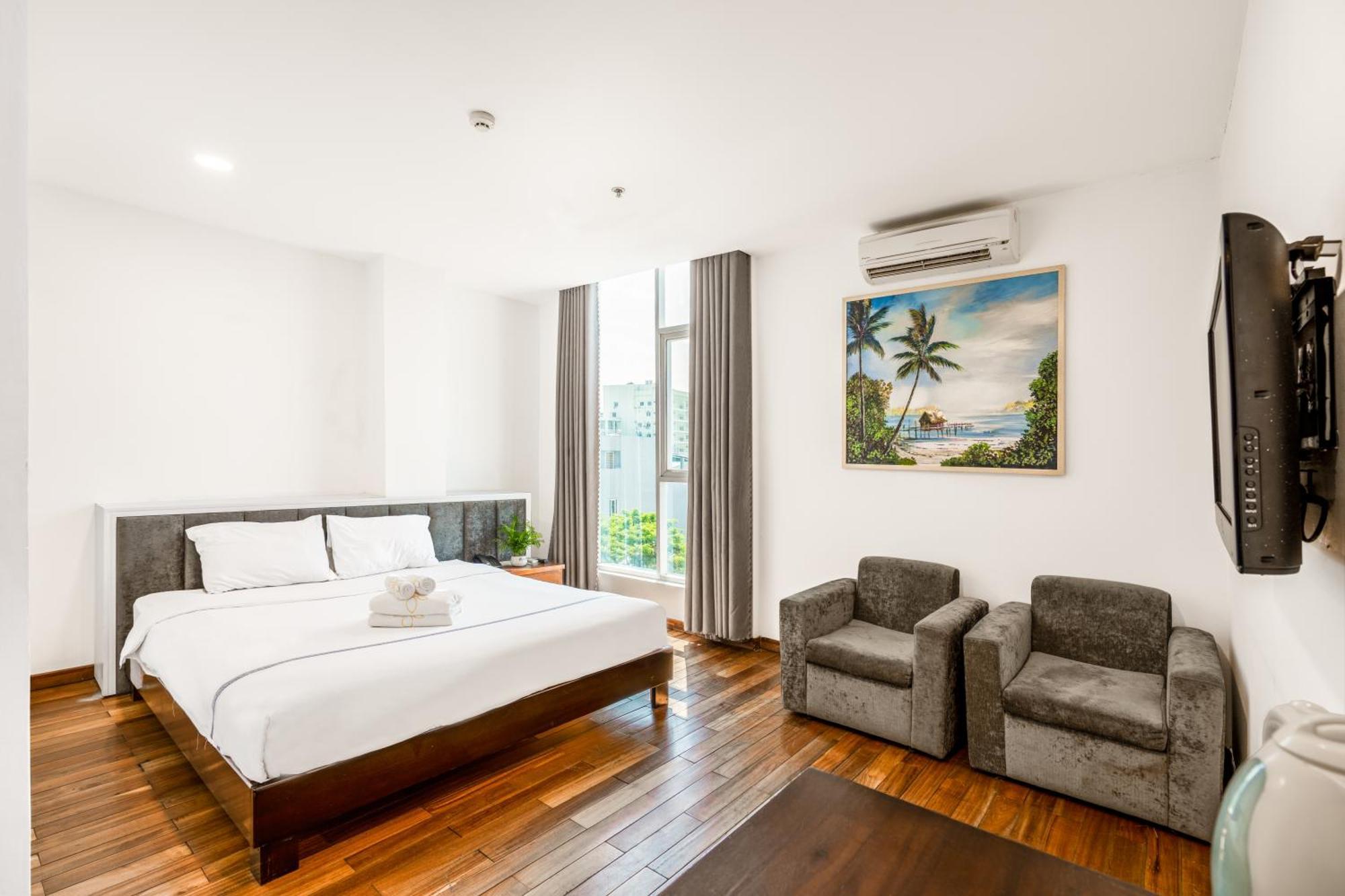 Phòng Deluxe Giường Đôi Có Bồn Tắm