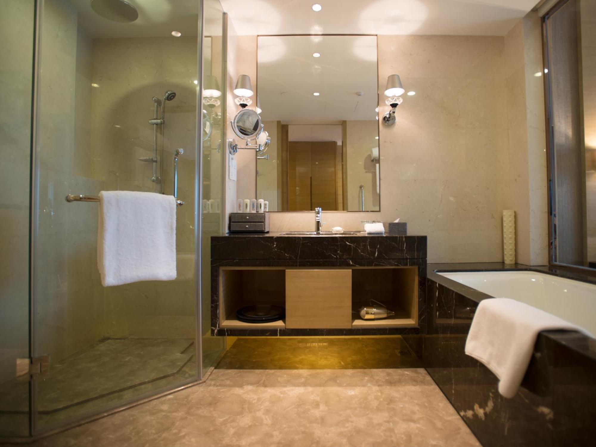 Standard Twin Room High Floor