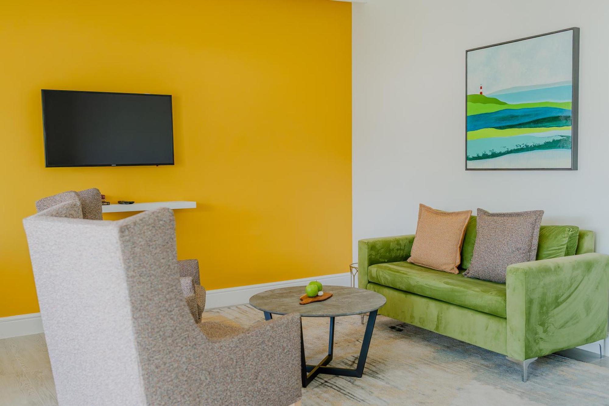 One-Bedroom Suite