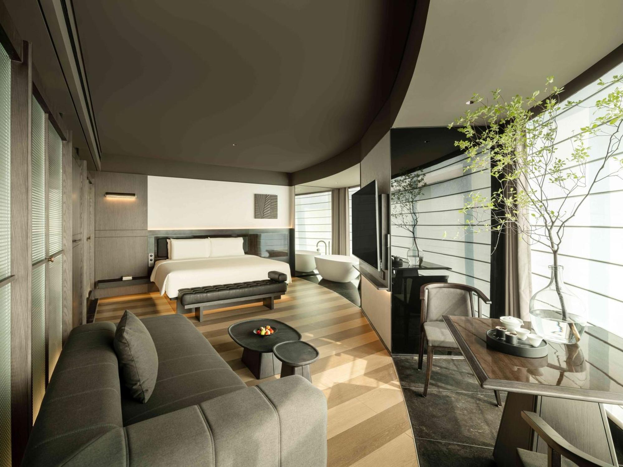 Executive Suite