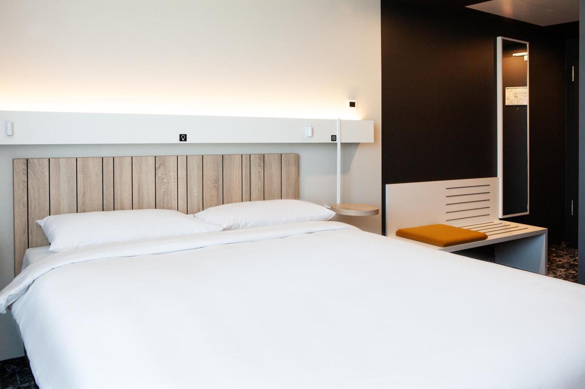 Habitación Estándar - 1 cama grande - Adaptada para personas de movilidad reducida