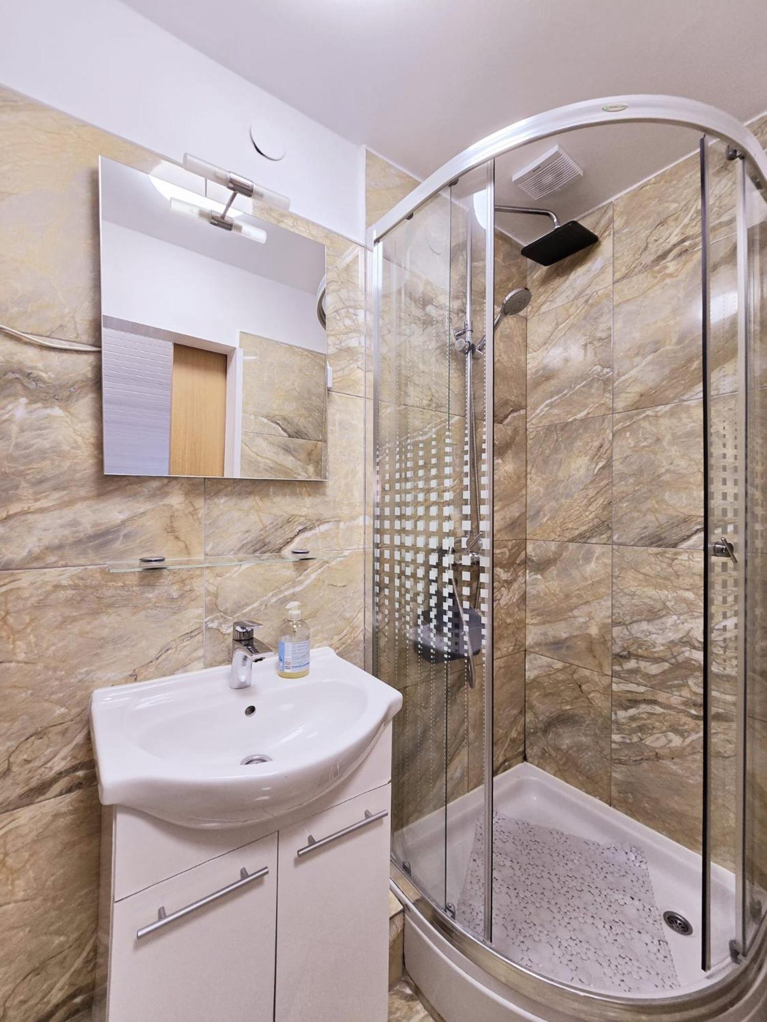 Tweepersoonskamer met Eigen Badkamer