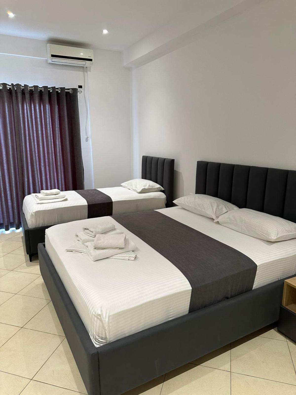 Triple Room Bath