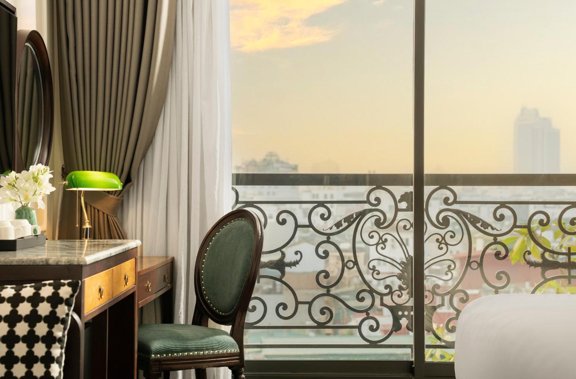 Suite City View Room
