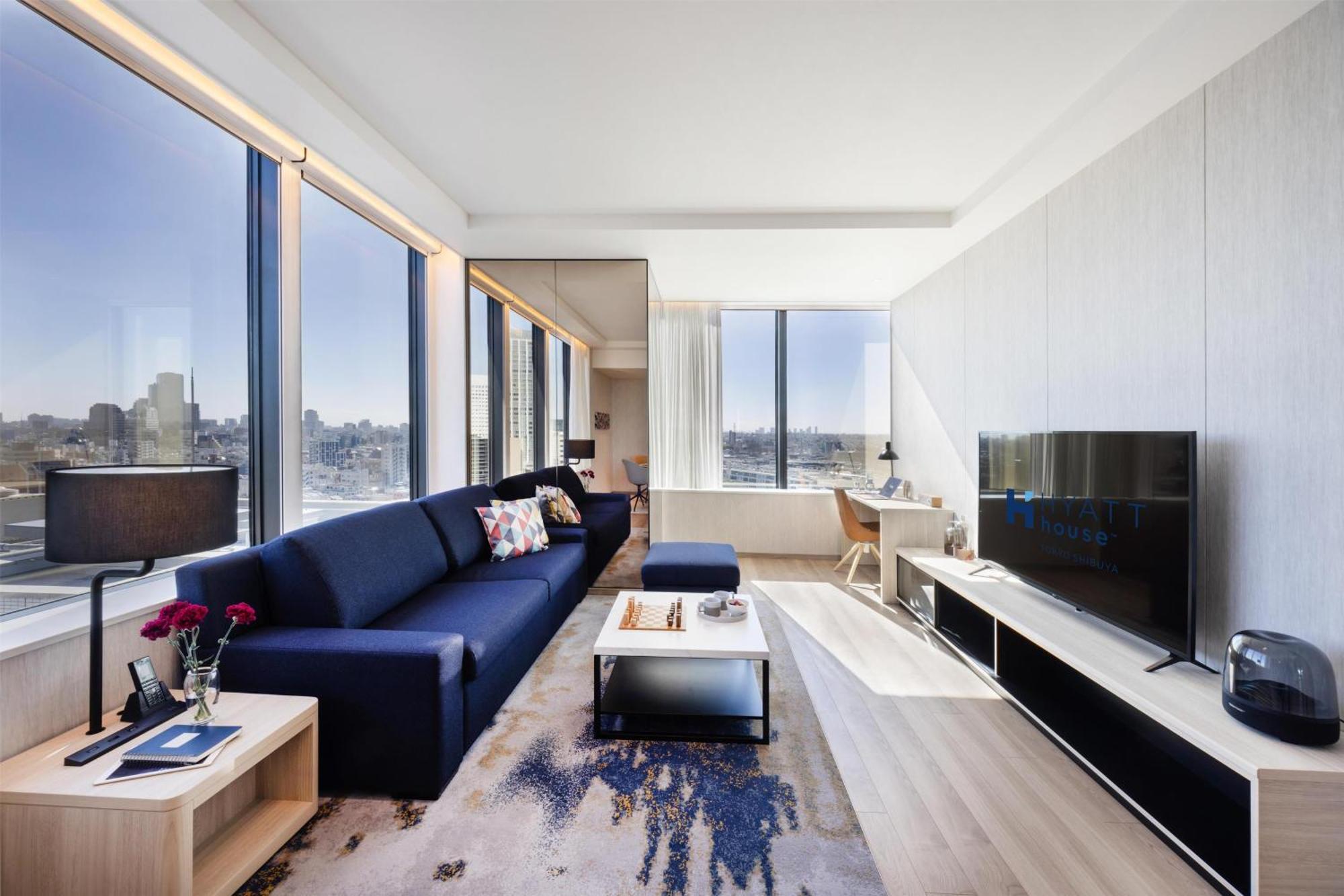 Deluxe King Suite,1600826712:JPEG