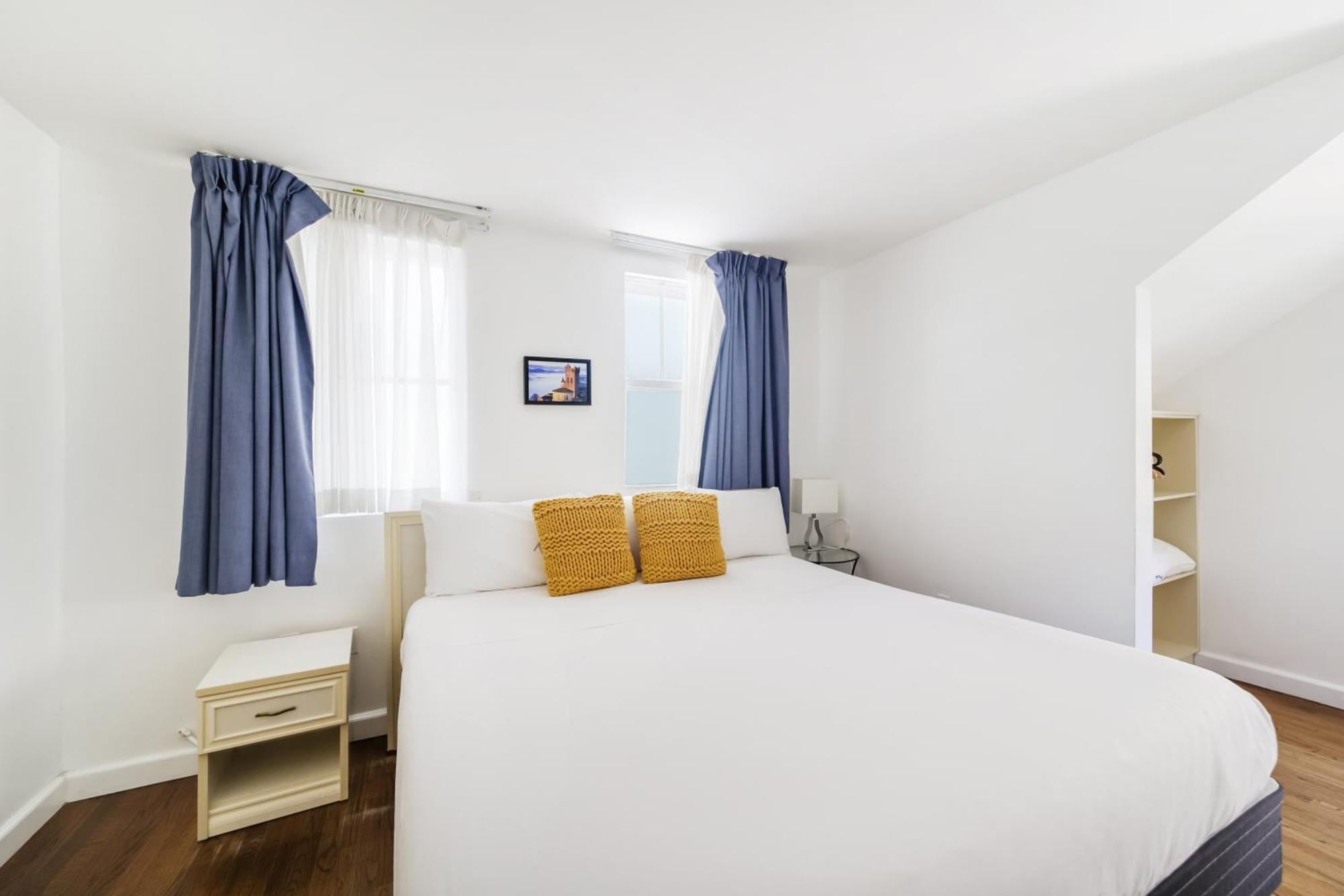 Two-Bedroom Apartment with Full Kitchen (Self Check-in)