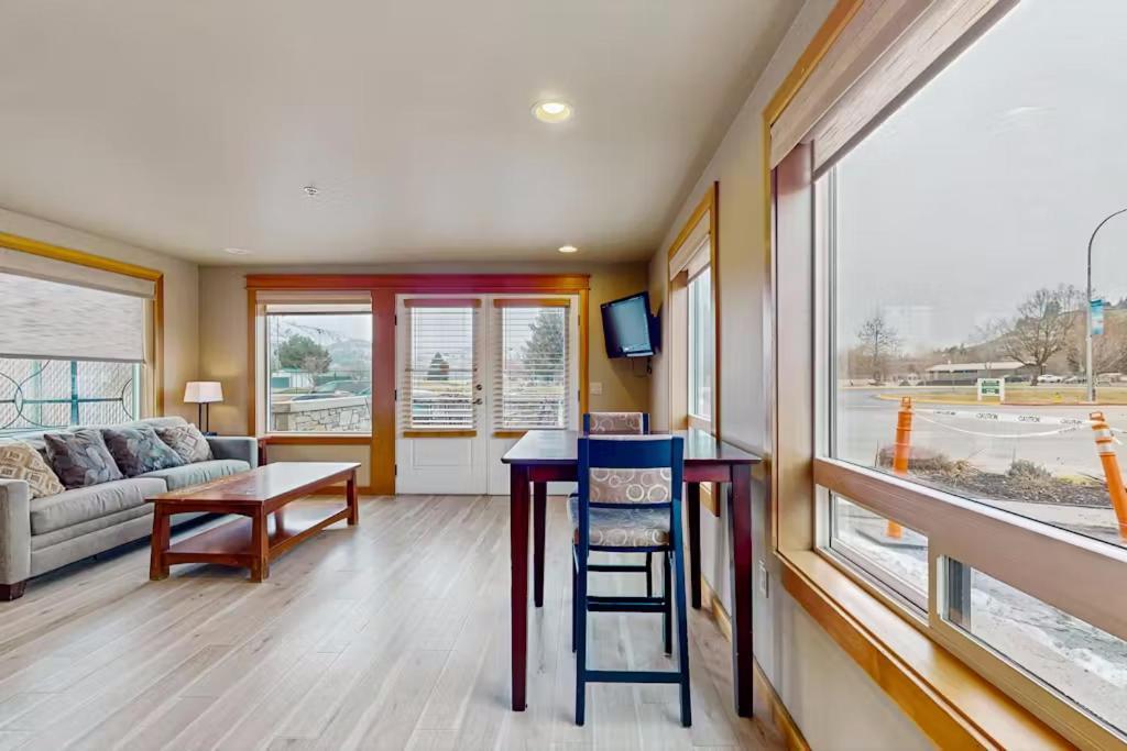 Two-Bedroom Apartment Terrace