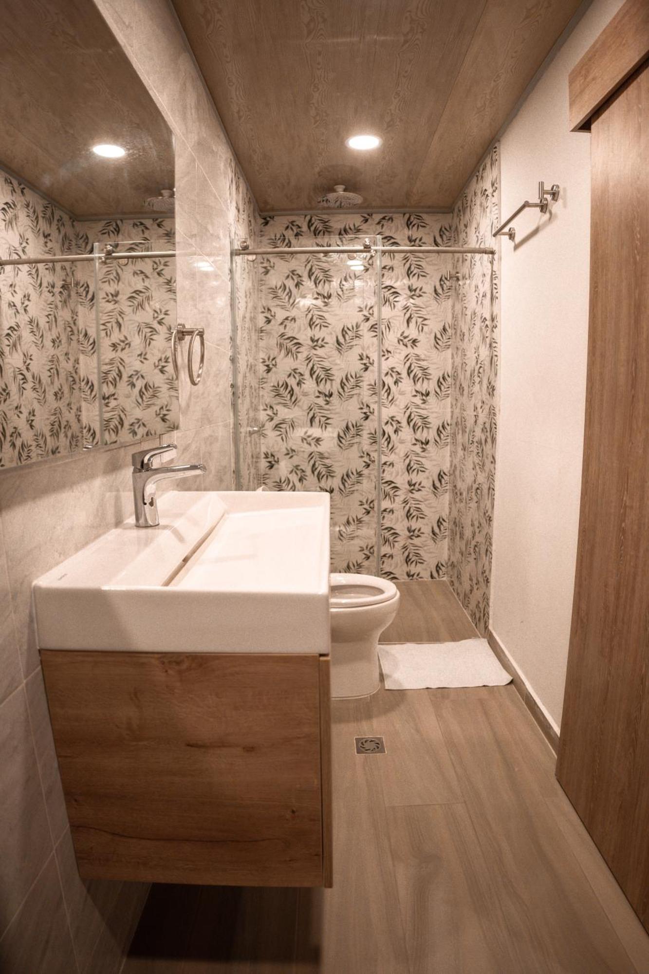 Superior Quadruple Room,1674099551:JPEG