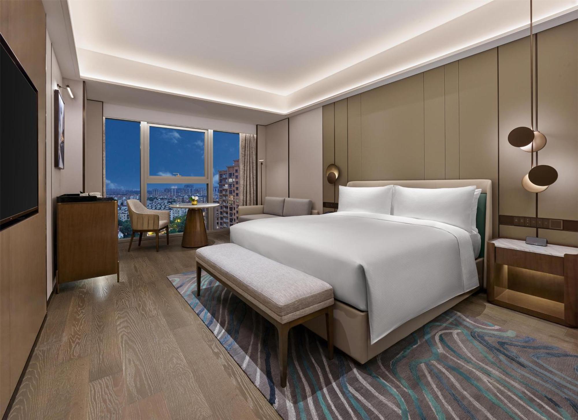 Executive King Room