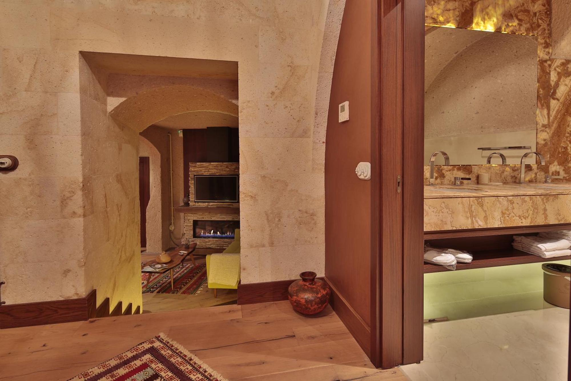 Deluxe Cave Suite Nanshe