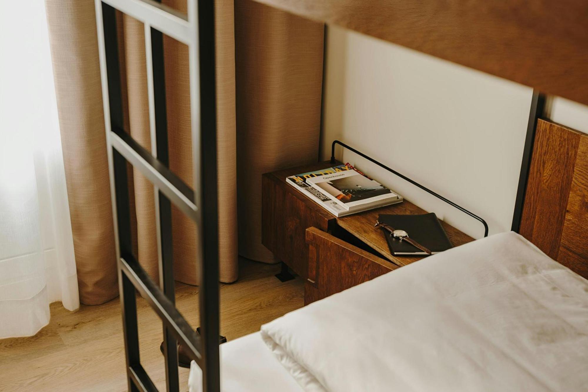 Family Room with Terrace,1674780614:JPEG