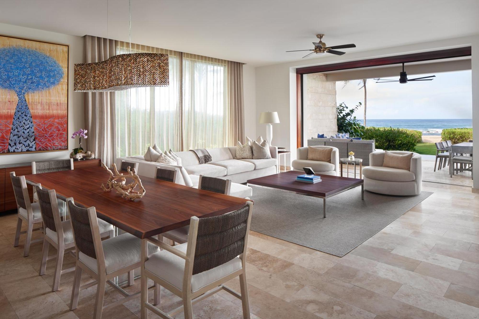 Three-Bedroom Apartment Oceanfront,1674784528:JPEG