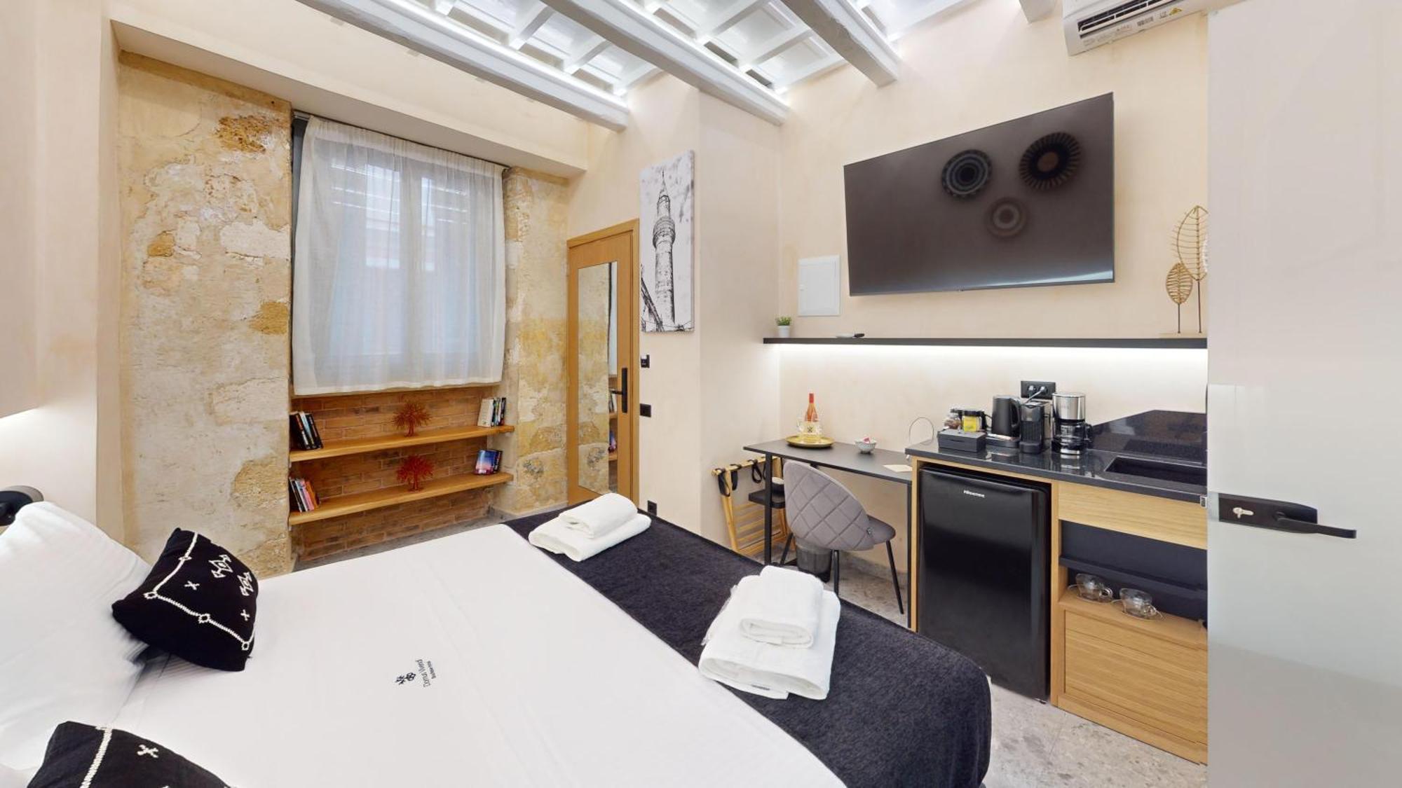 King Suite Spa Bath