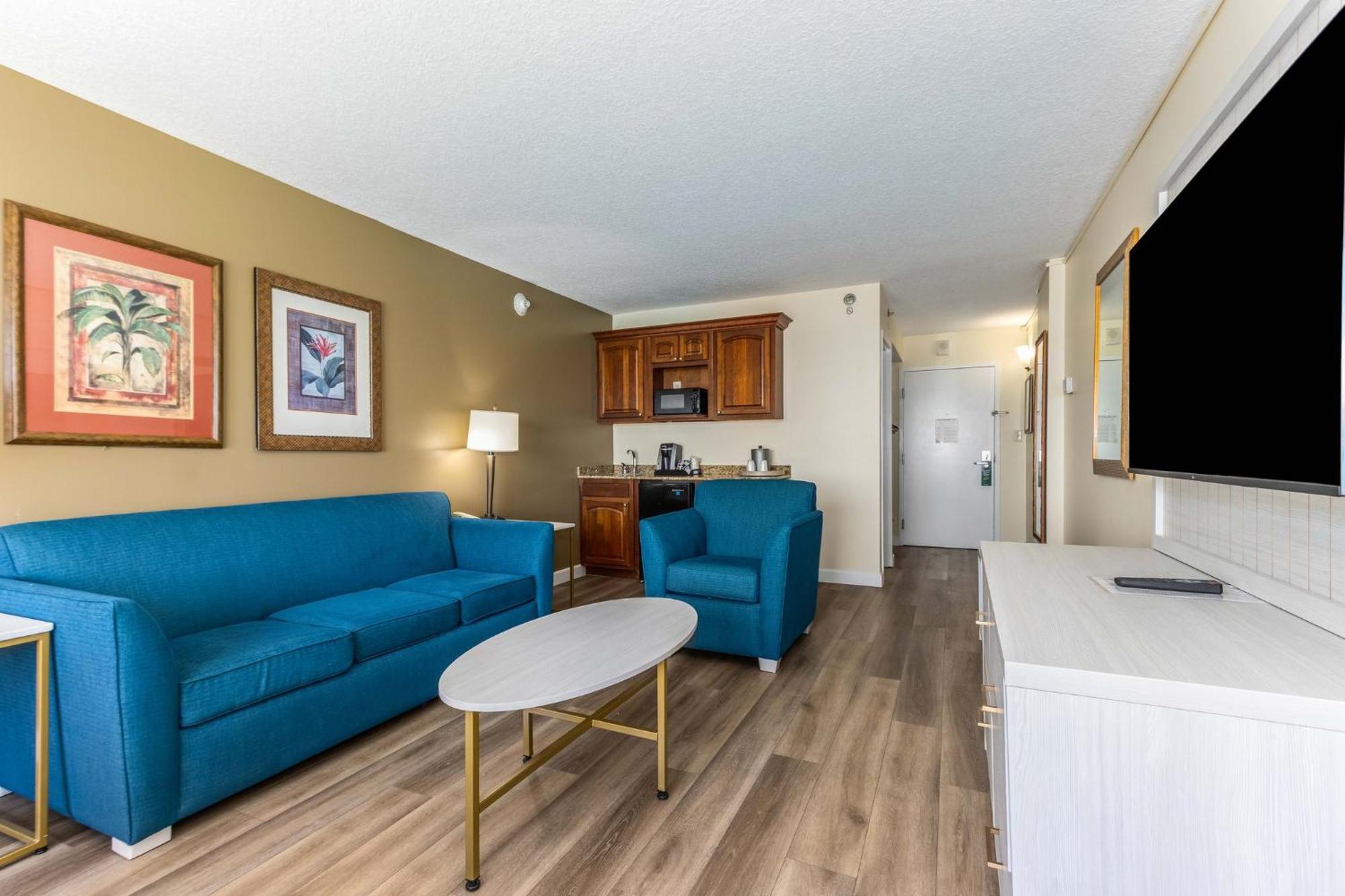 One-Bedroom Suite Balcony