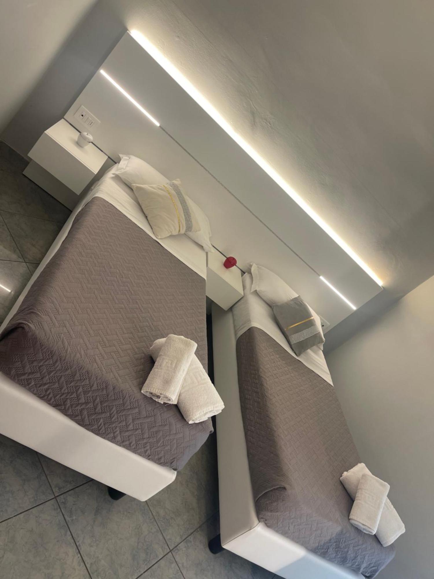 Deluxe Double or Twin Room,1675804674:JPEG